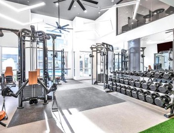 Spacious Loft 3B 2B Penthouse in Marina Del Rey 4