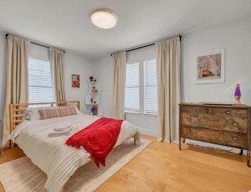 Colorful Home with Private Yard - Walk to East 6th 3
