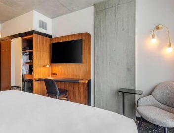 Cambria Hotel Boston Downtown - Seaport 2