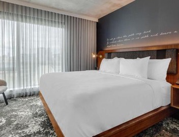 Cambria Hotel Boston Downtown - Seaport 3