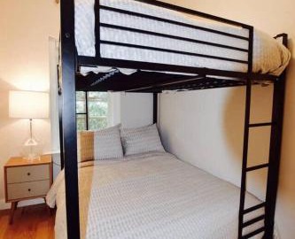 Stylish Comfortable Luxury Near T 3