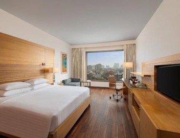 Courtyard by Marriott Gurugram Downtown 4