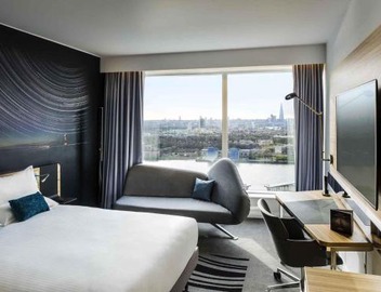 Novotel London Canary Wharf 3
