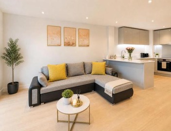 Uxbridge Residences - Private Terrace - Opposite Piccadilly Line 20min SOHO Oxford Street 2