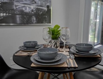 Luxury Toronto Stay with BBQ, Gazebo, Games & Parking 3