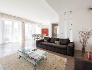 Milano Lush Contemporary Flat, wonderful home with 3 Bedrooms, 6 guests 2