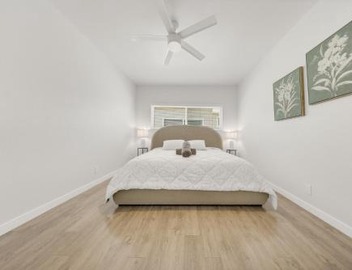 One Lux Stay Coastal 2BR Retreat near the Beach 4