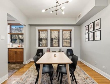 Steps to the Lakefront! This Uptown Beauty is Everything You Need for a Perfect Chicago Getaway condo 2