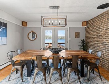 Haliburton Lakefront Escape with Hot Tub, Sauna, Fire Pit & BBQ 5