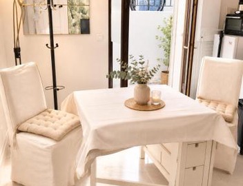 Apart Cosy Parisien -Rue St Charles - Near Beaugrenelle -Tour Eiffel-Ecole Cordon bleu 75015 PARIS Bel emplacement ! 5