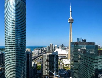 Luxury 3-Bedroom 2-Bathroom with Pool Gym & Parking 5 Minutes to CN Tower 2