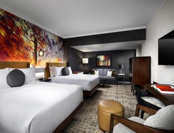 Fairmont The Queen Elizabeth 2
