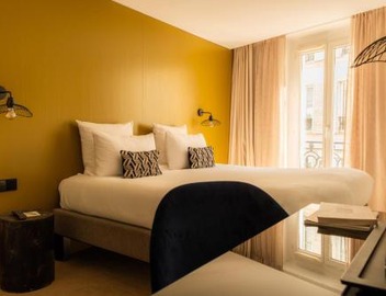 9Hotel Opera 3