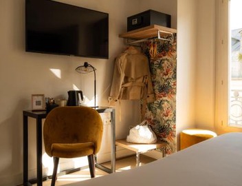 9Hotel Opera 4