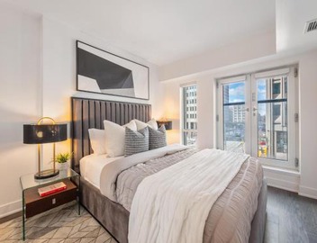 Regis Suites - Downtown Toronto 3