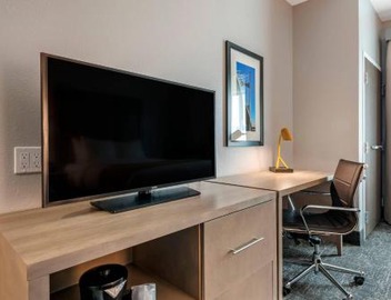 Comfort Inn & Suites Jacksonville - Orange Park Near Naval Air Station 2