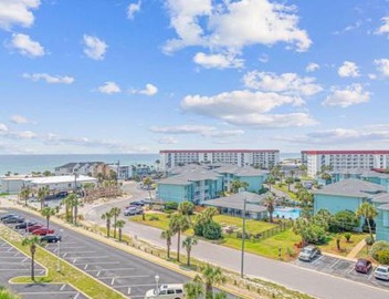 Top Floor King Studio w Gulf & Sound Views 3