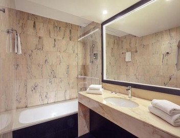 Mercure Paris Saint-Ouen 4