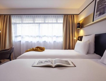 Mercure Paris Saint-Ouen 5