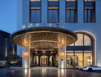 Sofitel Shanghai North Bund 5