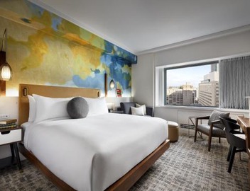 Fairmont The Queen Elizabeth 3