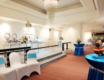 Holiday Inn Bangkok Silom by IHG 4