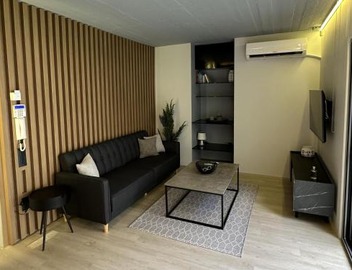 Palmyra Suite - Luxury Retreat in Athens Riviera 2