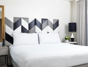 Chamberlain West Hollywood 4