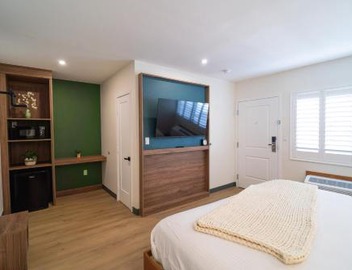 Nox Hotel - Studio City 4