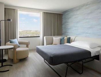 Toronto Airport Marriott Hotel 2