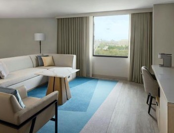 Toronto Airport Marriott Hotel 5
