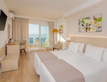 Hotel Las Arenas, Affiliated by Meliá 5