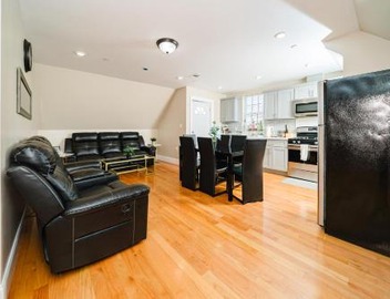 Family-Friendly 4BR Boston Stay Near Franklin Park, Free Parking, Near MTBA 233-3 2