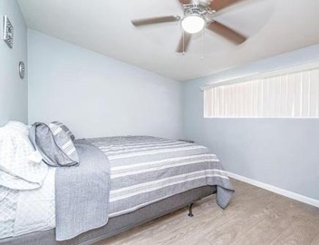 Charming Monrovia Bungalow Near Pasadena and LA 2