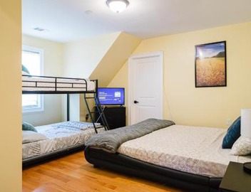 Family-Friendly 4BR Boston Stay Near Franklin Park, Free Parking, Near MTBA 233-3 4