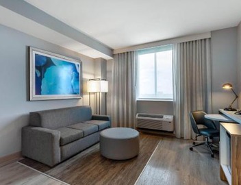 Wyndham Garden Miami International Airport 4