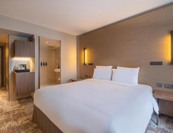 Radisson Blu CDG Airport Terminal Hotel, Paris 5
