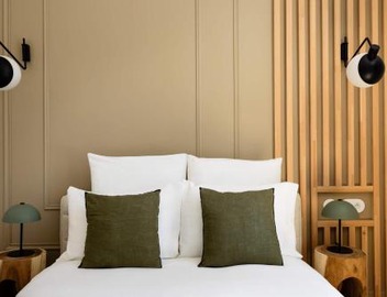 Luxury Rivoli 4 Bed 3,5 Bath by Hotel de Ville BHV 3