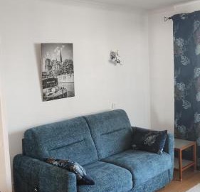 La Défense Courbevoie bright 2-room flat near public transport and La Defense Arena 5