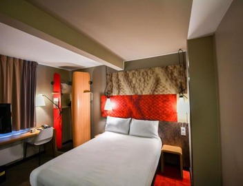 ibis Paris Canal Saint Martin 3