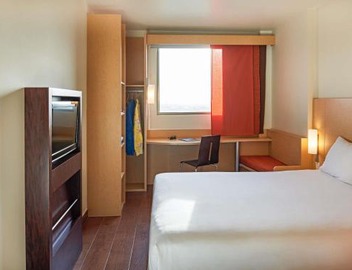 Ibis Cancun Centro 3