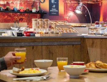 ibis Paris Canal Saint Martin 5