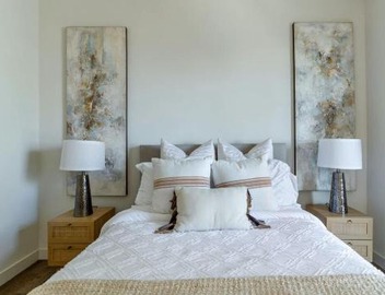 Two Bedroom Oceanfront Retreat with Panoramic View 3