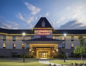 Hampton Inn & Suites Braselton 3