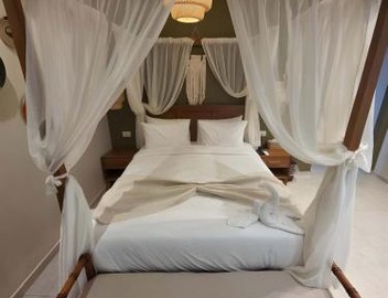 Pyramids Spiritual Hotel 4