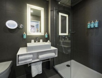 Novotel Paris 20 Belleville 3
