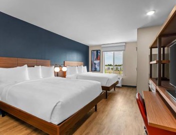 Everhome Suites Panama City Beach 3
