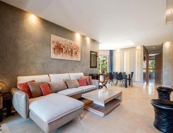 Coin Lumineux à Prestigia Piscine - vue Atlas 4
