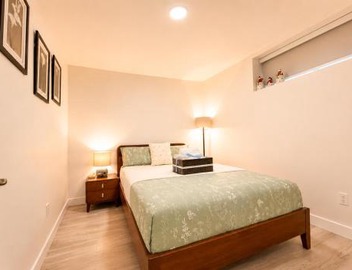 Vancouver Nest Cozy Private 2BR Retreat and Extra Room - Sleeps 6 4