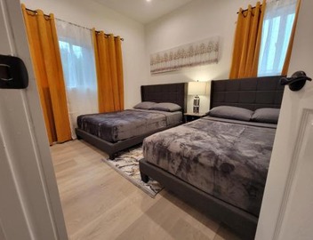 Spacious 2-Bedroom, One and a Half Bath Home in Pico-Robertson Near Beverly Hills and Cedars-Sinai 2